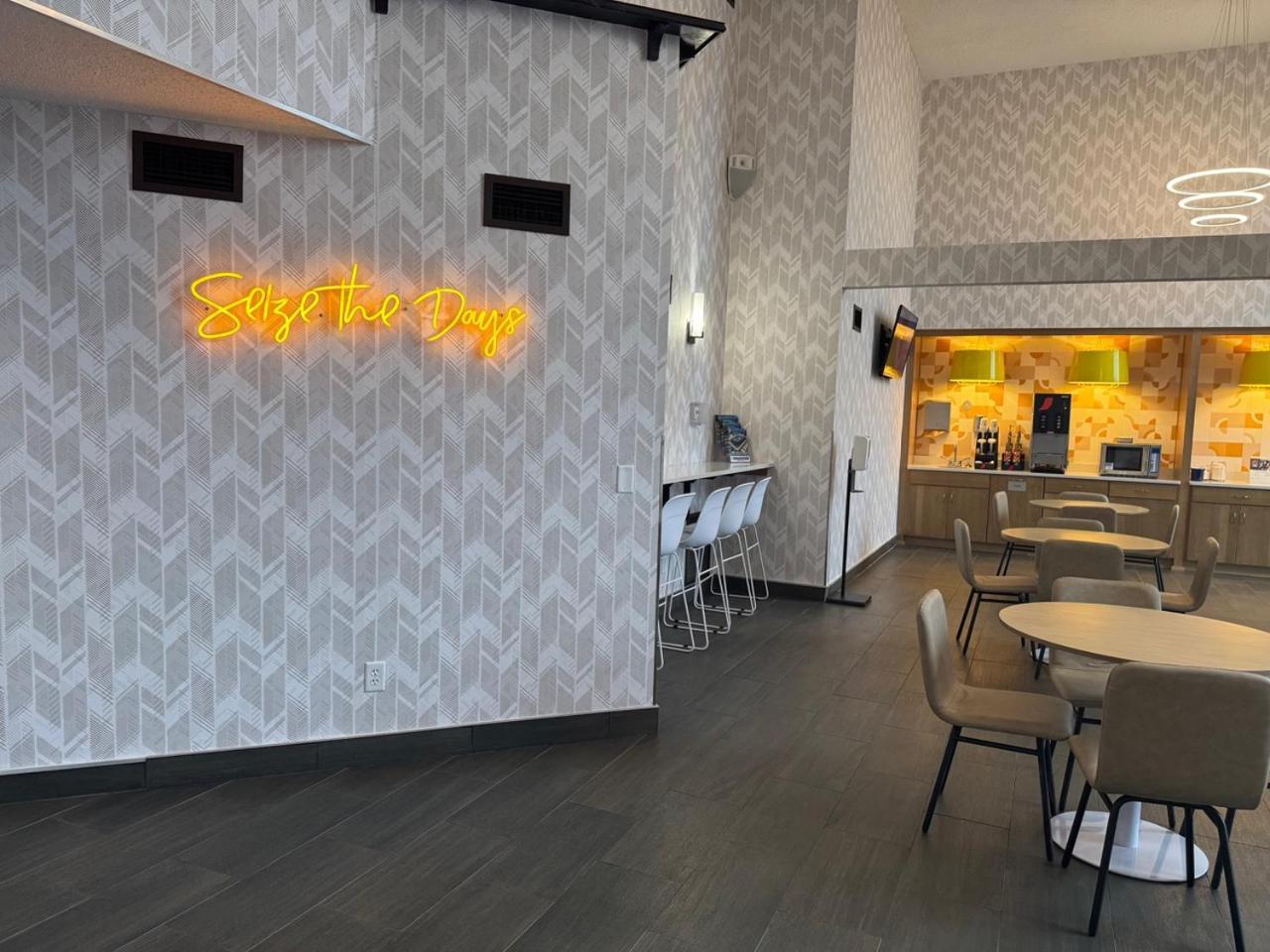 沃索戴斯套房酒店 沃沙 外观 照片